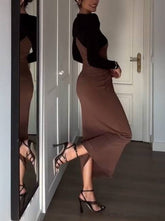 Minimalist Color Contrast Pleated Maxi Dress